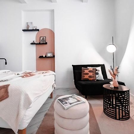 Hygge Apt - Ferrara Centro Apartment ภายนอก รูปภาพ