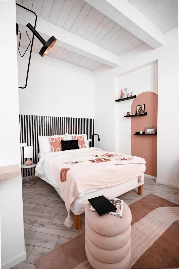 Hygge Apt - Ferrara Centro Apartment ภายนอก รูปภาพ